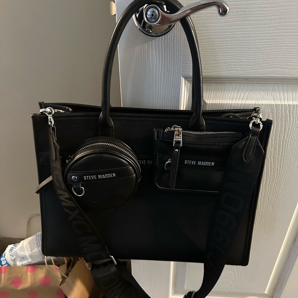 Steve Madden Handbags - Steve Madden Purse